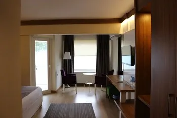 Huseyin Hotel
