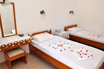 Gloria Tibi Jarra Hotel