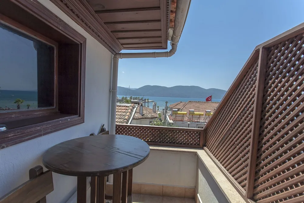 Tek Büyük Yataklı Oda, Deniz Manzaralı