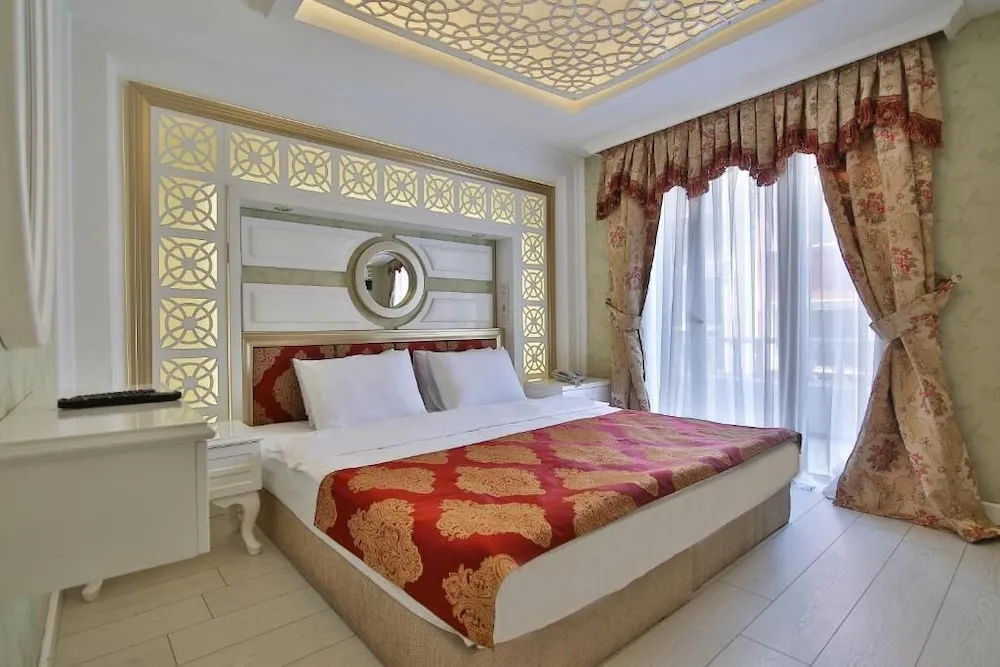 Design Tek Büyük Yataklı Oda