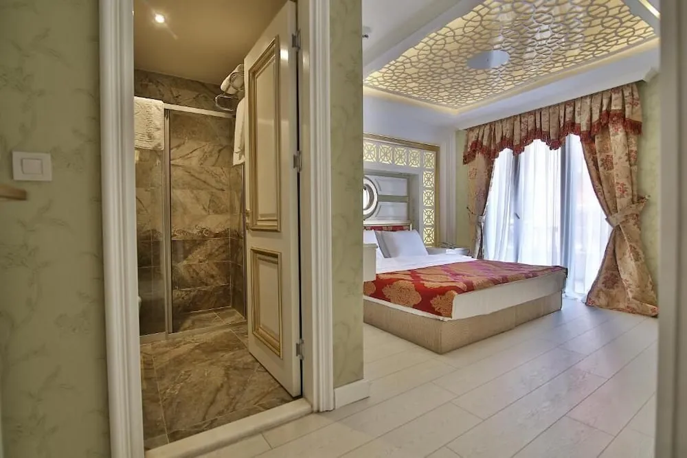 Design Tek Büyük Yataklı Oda