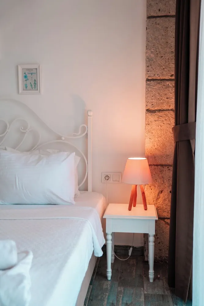 Deluxe Tek Büyük Yataklı Oda, 1 En Büyük (King) Boy Yatak, Balkon, Havuz Manzaralı