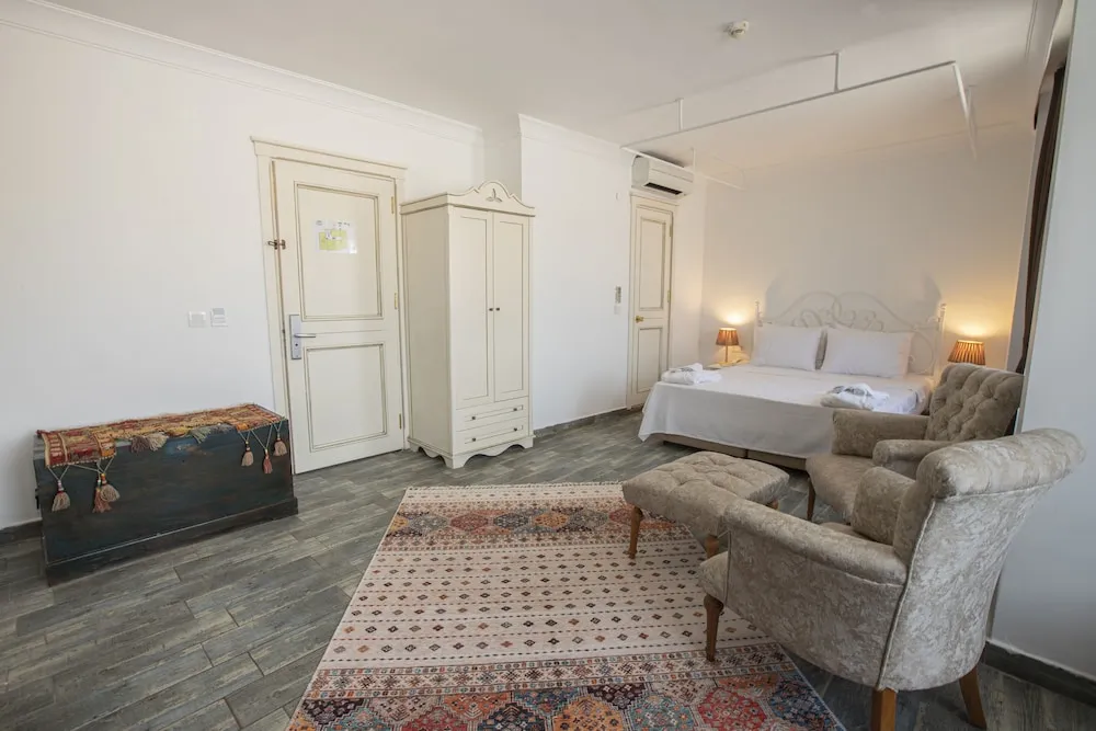 Superior Üç Kişilik Oda, Birden Çok Yatak, Sigara İçilmez