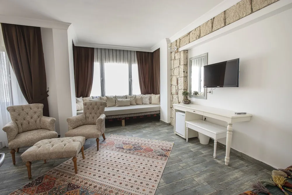 Superior Üç Kişilik Oda, Birden Çok Yatak, Sigara İçilmez