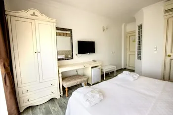 Albeon Hotel