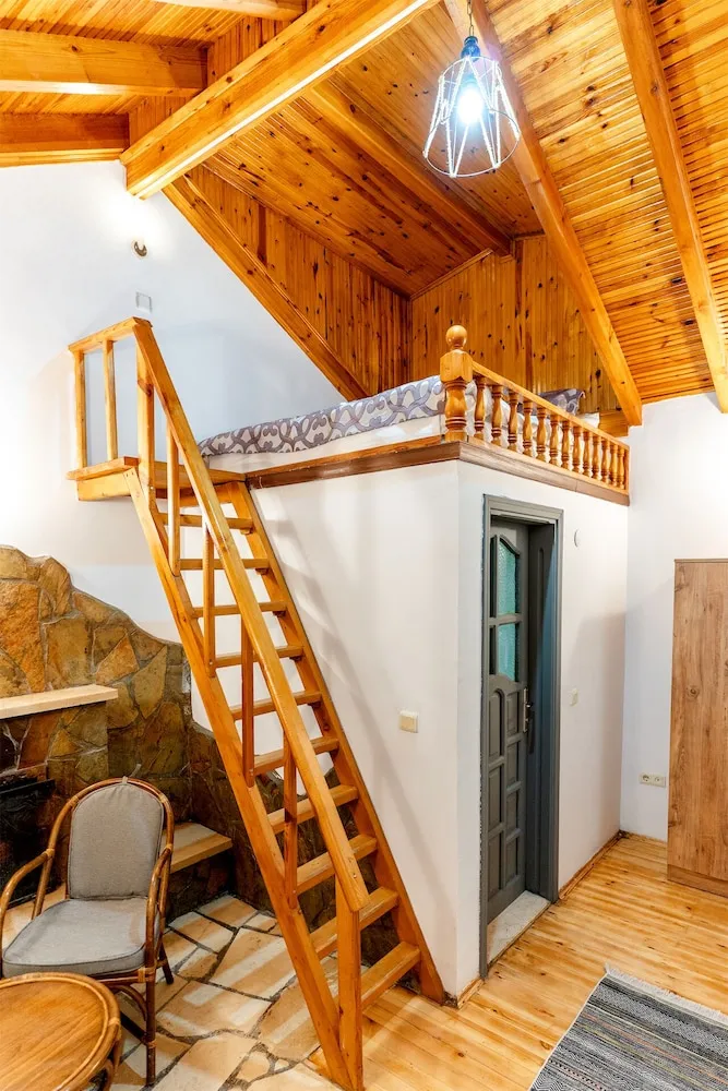 ASMA KATLI SOMINELI BUNGALOV