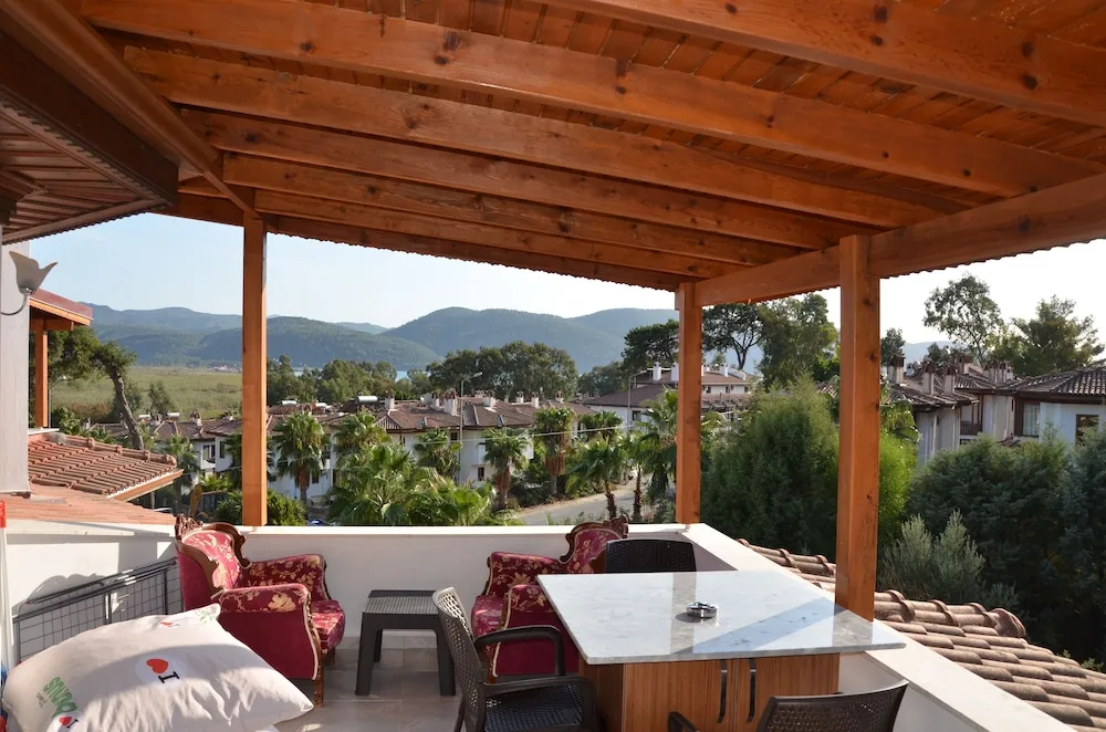 Çatı Katı Süiti (Penthouse)