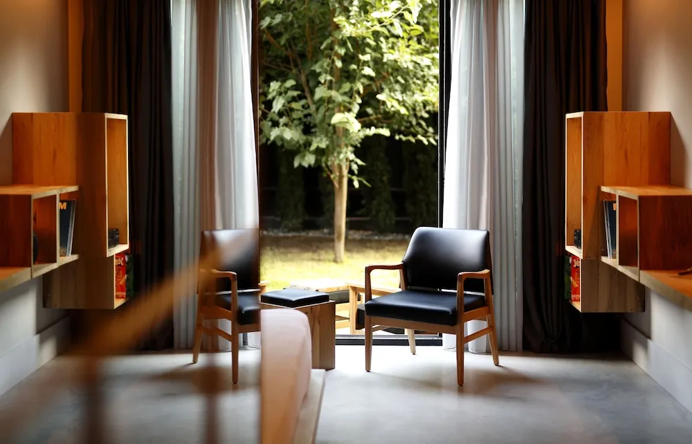 Secret Garden Suite