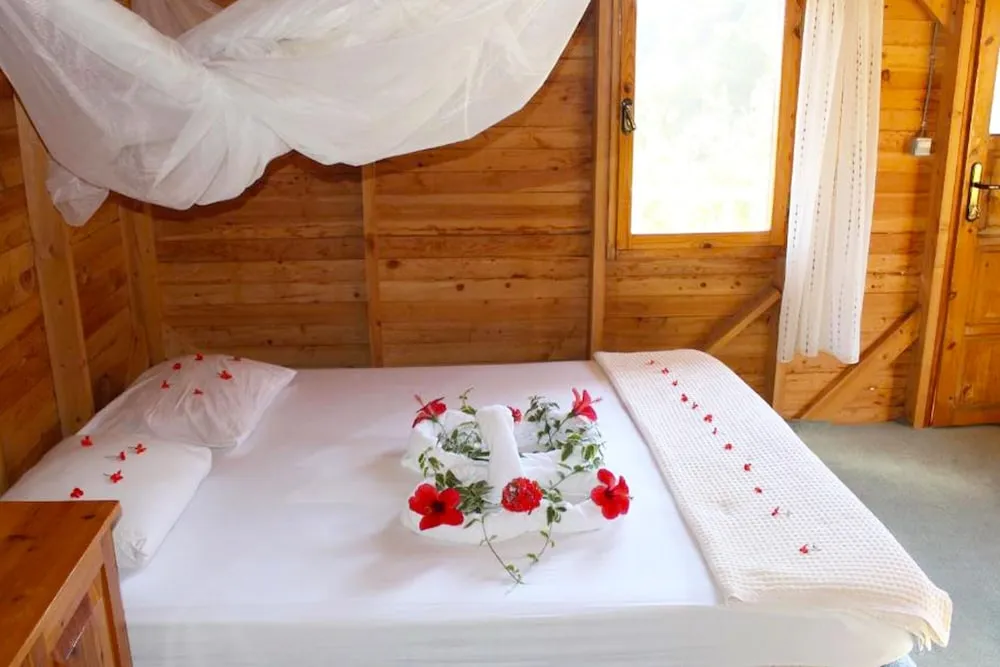 Deluxe Tek Büyük Yataklı Oda, Deniz Manzaralı