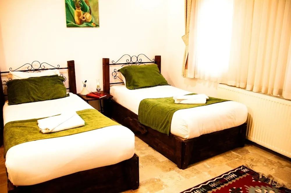 Standard İki Ayrı Yataklı Oda, 2 Tek Kişilik Yatak, Havuz Manzaralı