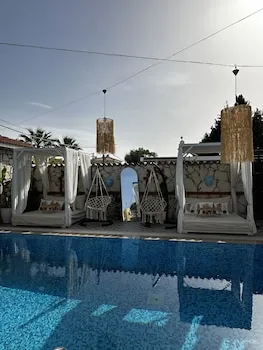 Ala Konak Alaçatı