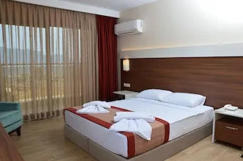 SUNWAY CLUB HOTEL