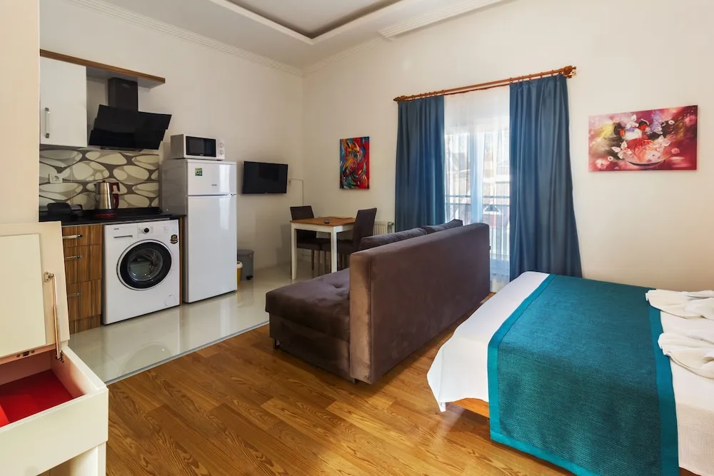 Junior Çatı Katı (Loft), Sigara İçilmez, Kısmi Deniz Manzaralı