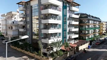 Casa Cleo Aparthotel