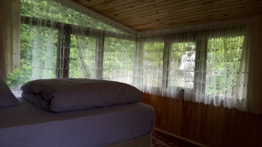 Bungalov, Nehir Manzaralı