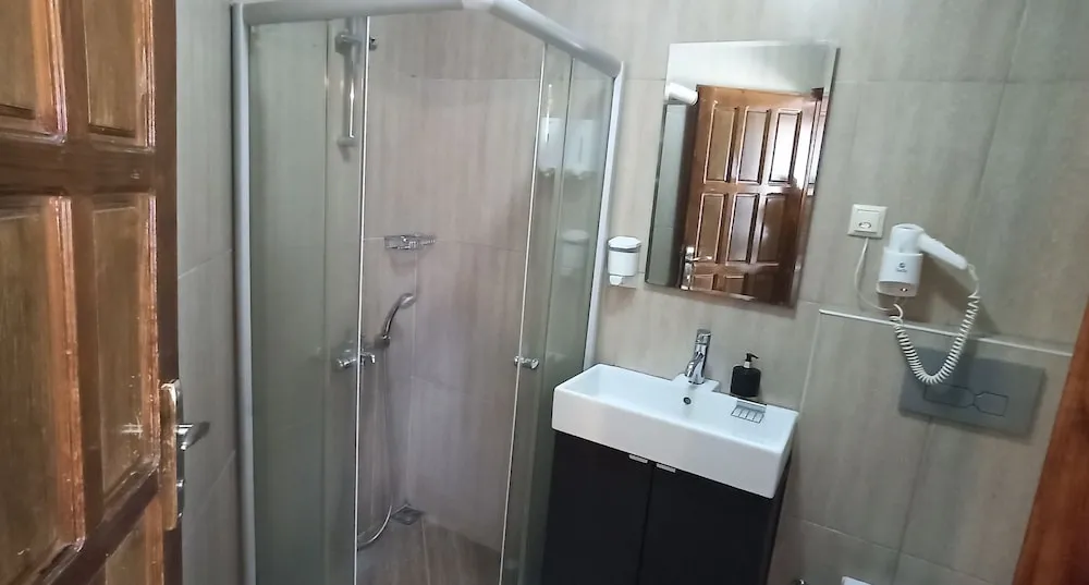 Standard Üç Kişilik Oda