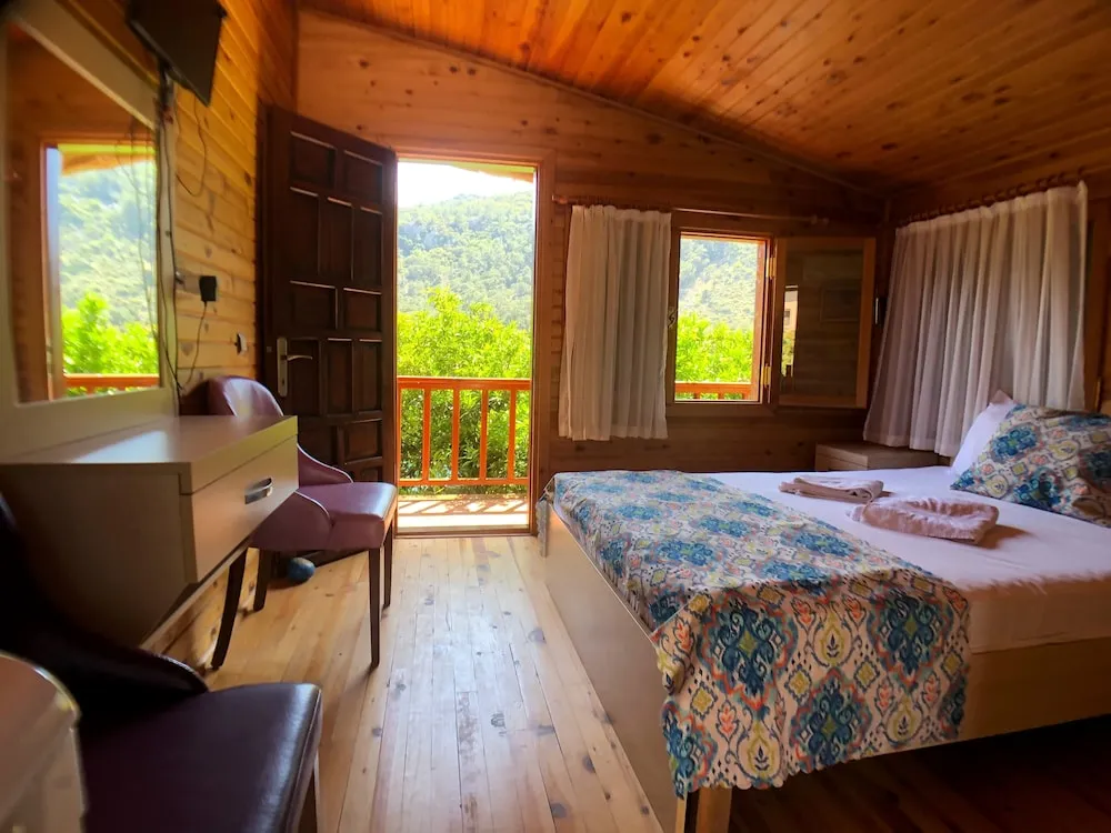 Bungalov, 1 Çift Kişilik Yatak, Balkon, Dağ Manzaralı