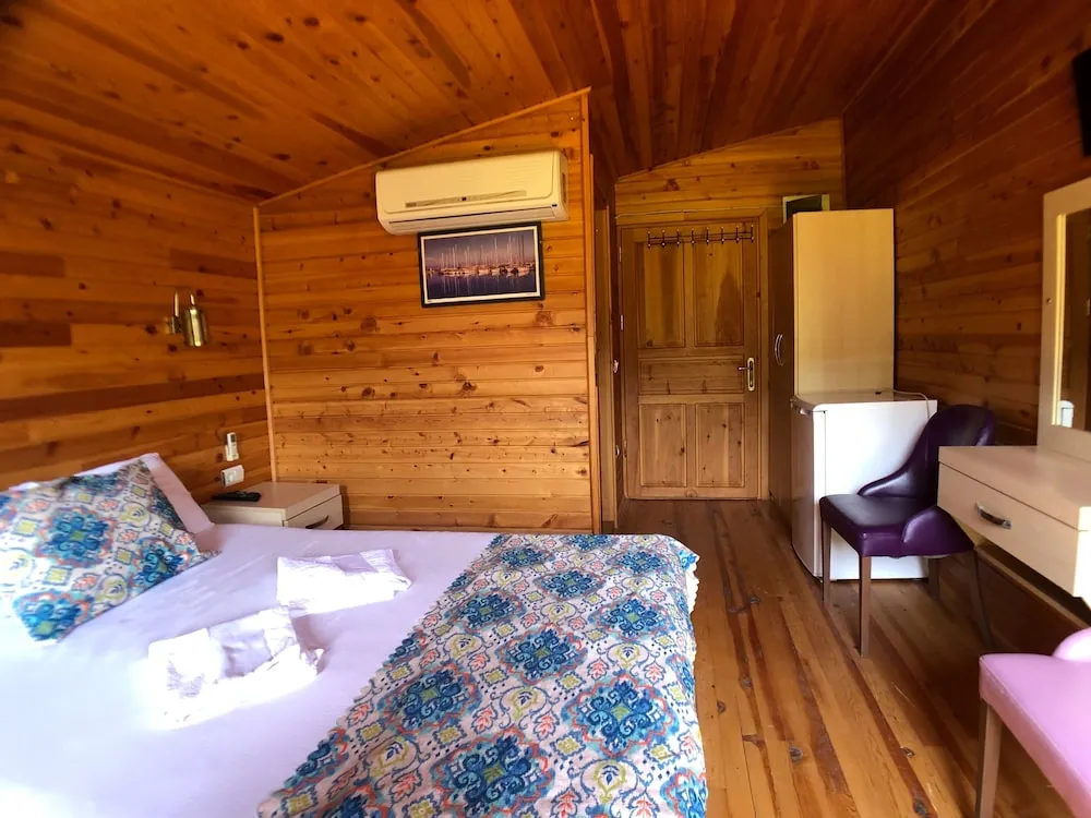 Bungalov, 1 Çift Kişilik Yatak, Balkon, Dağ Manzaralı