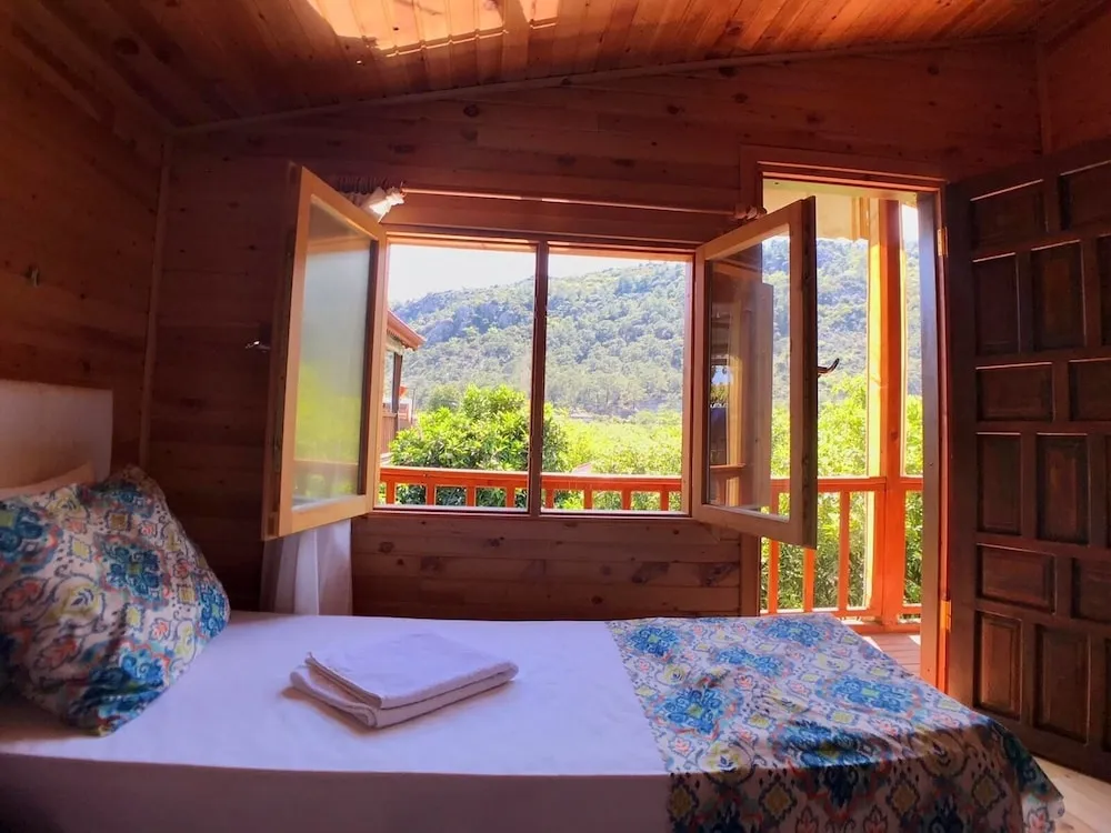 Bungalov, Birden Çok Yatak, Balkon, Dağ Manzaralı