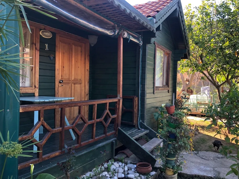 Family Bungalov, Balkon, Bahçe Manzaralı