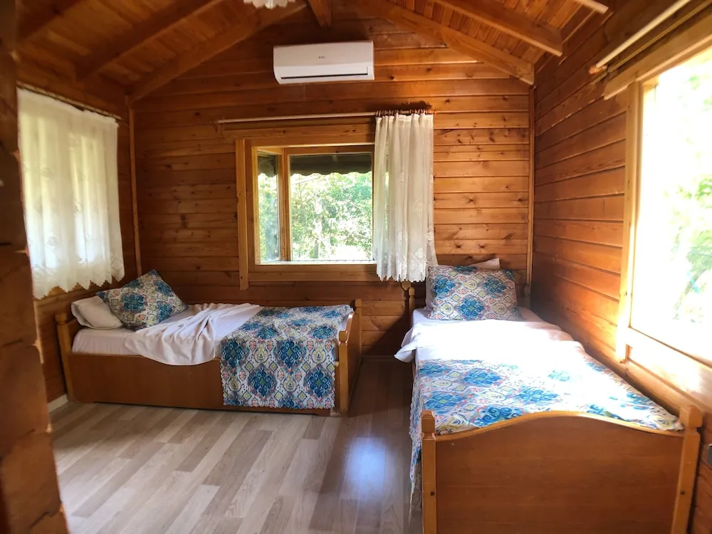Family Bungalov, Balkon, Bahçe Manzaralı