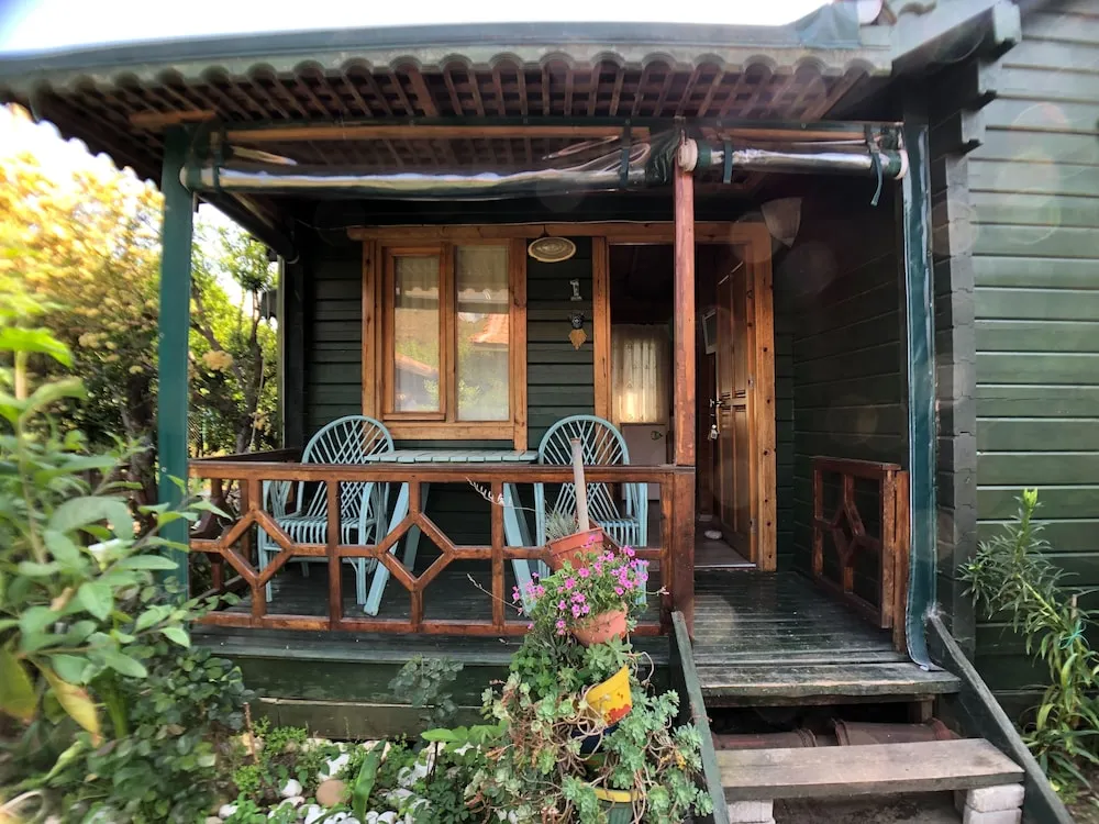 Family Bungalov, Balkon, Bahçe Manzaralı