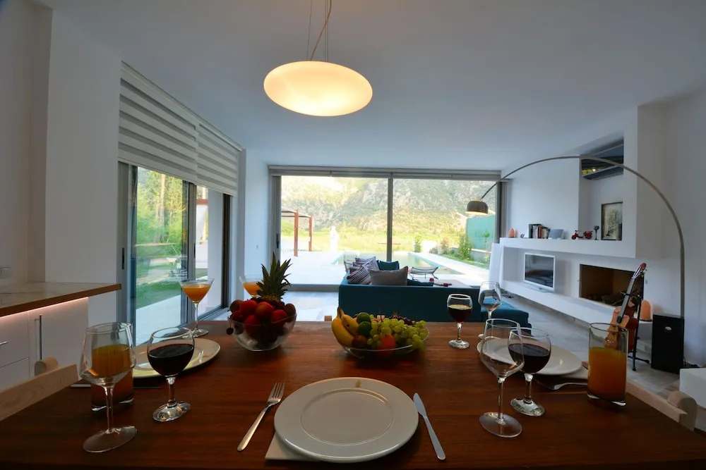 Villa, Kişiye Özel Havuzlu