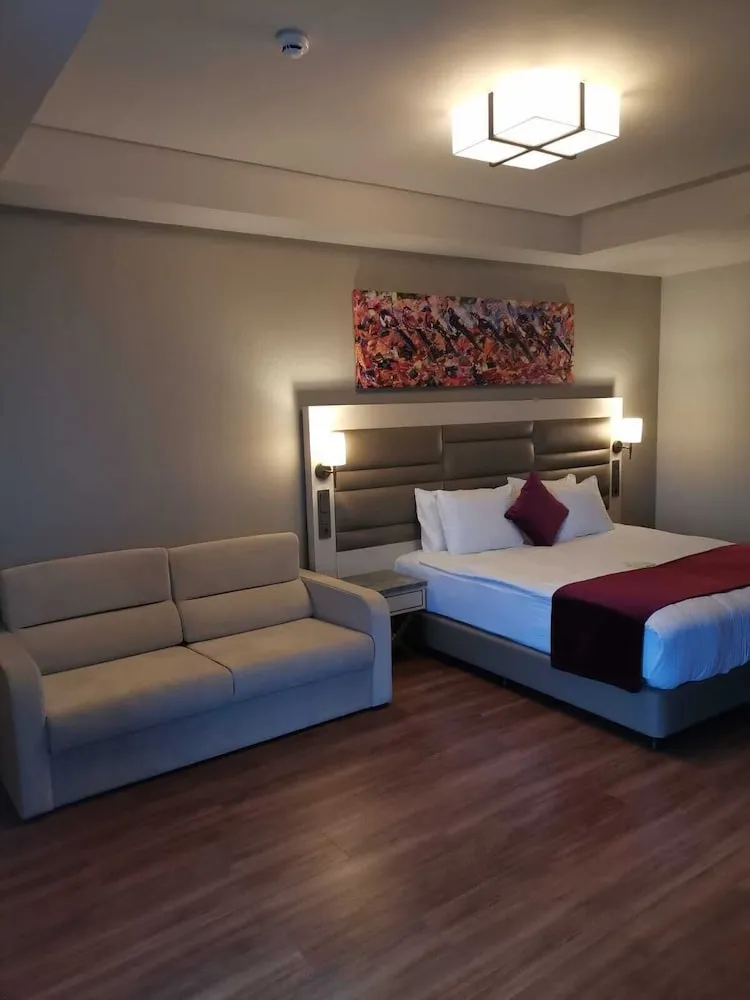 Junior Suite Room