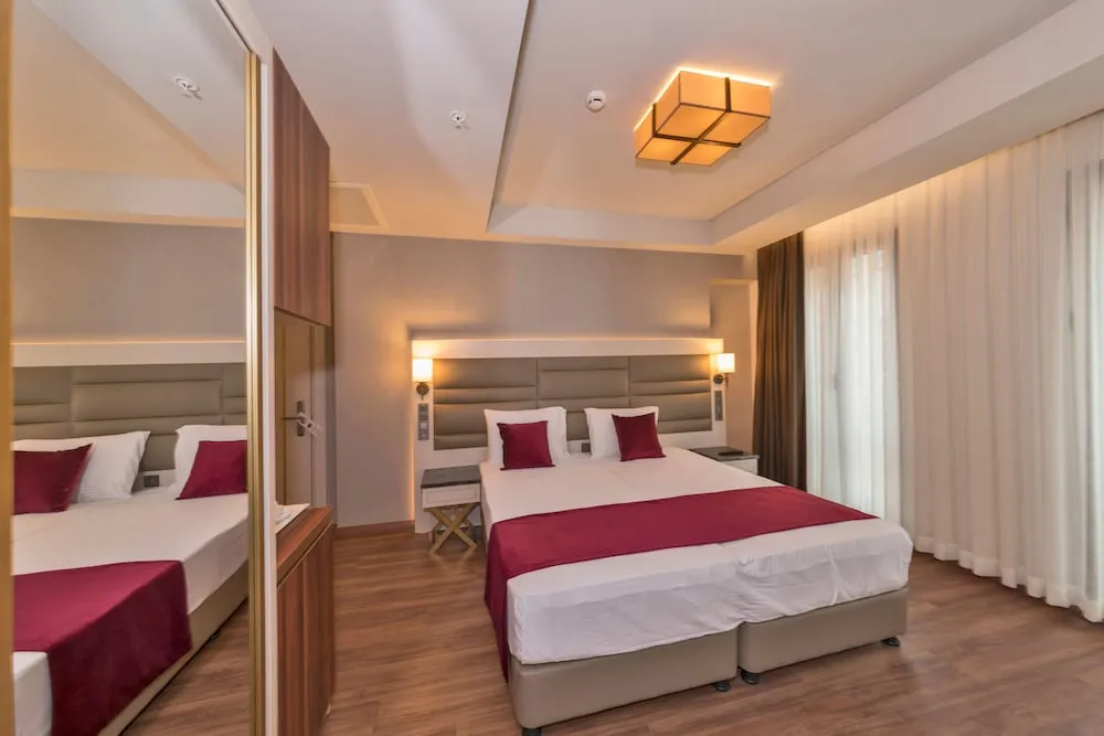 Deluxe Tek Büyük veya İki Ayrı Yataklı Oda, 1 Yatak Odası