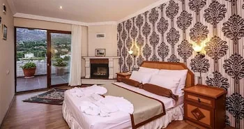 Palmetto Resort Hotel