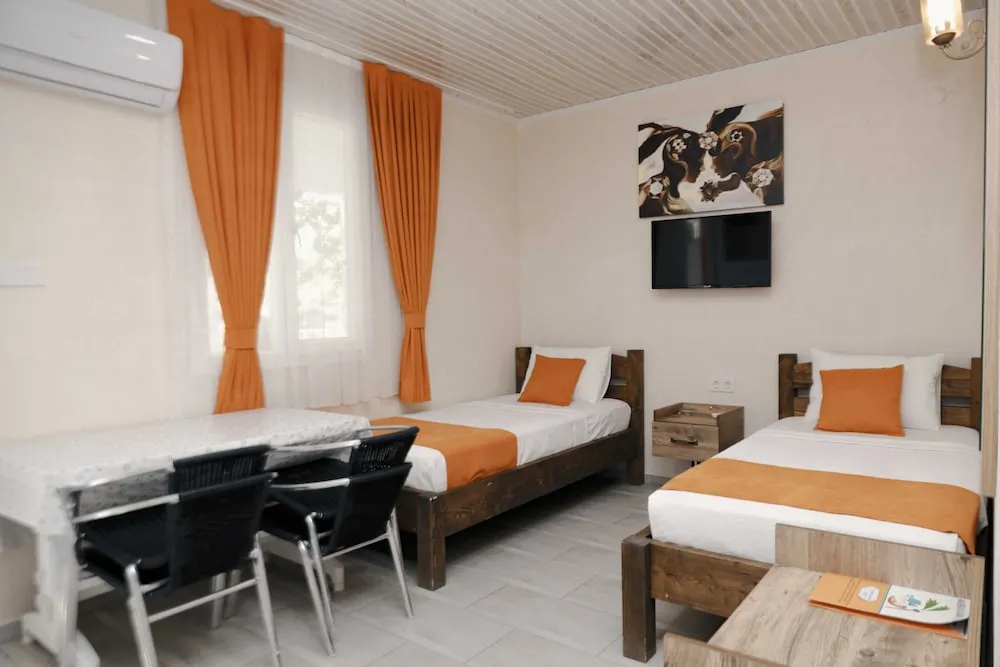 Apart Daire, Kısmi Deniz Manzaralı