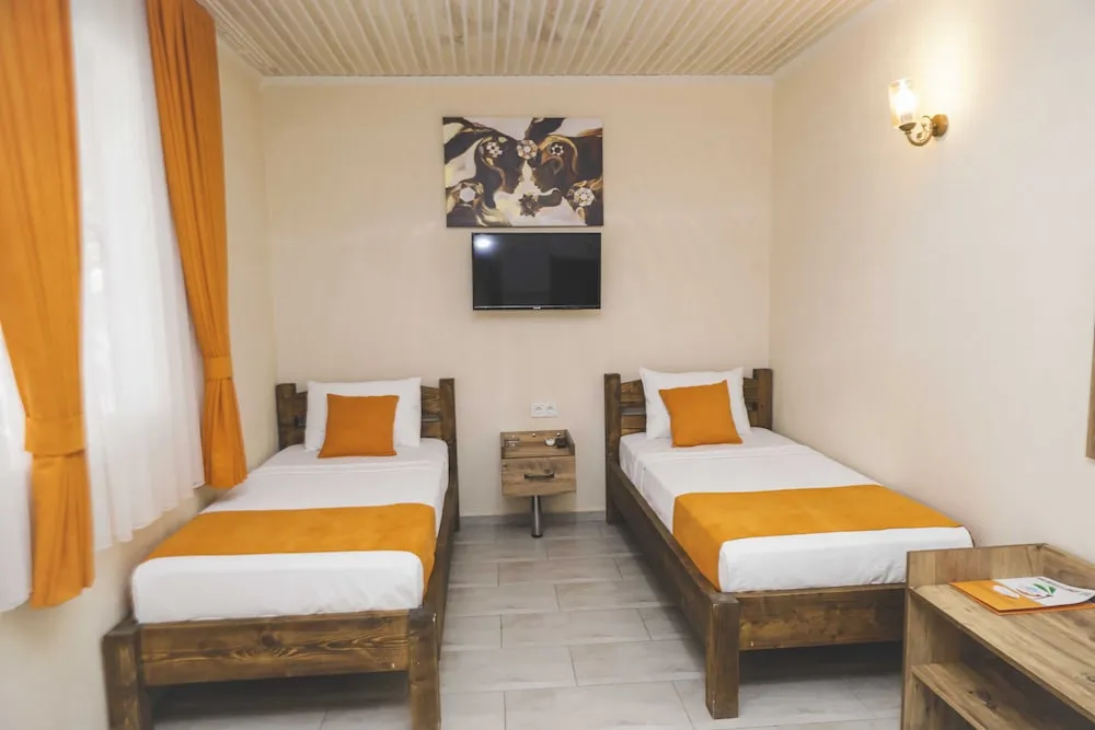 Apart Daire, Kısmi Deniz Manzaralı