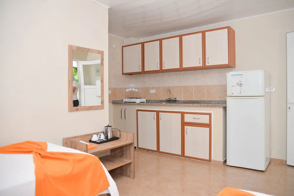 Apart Daire, Kısmi Deniz Manzaralı