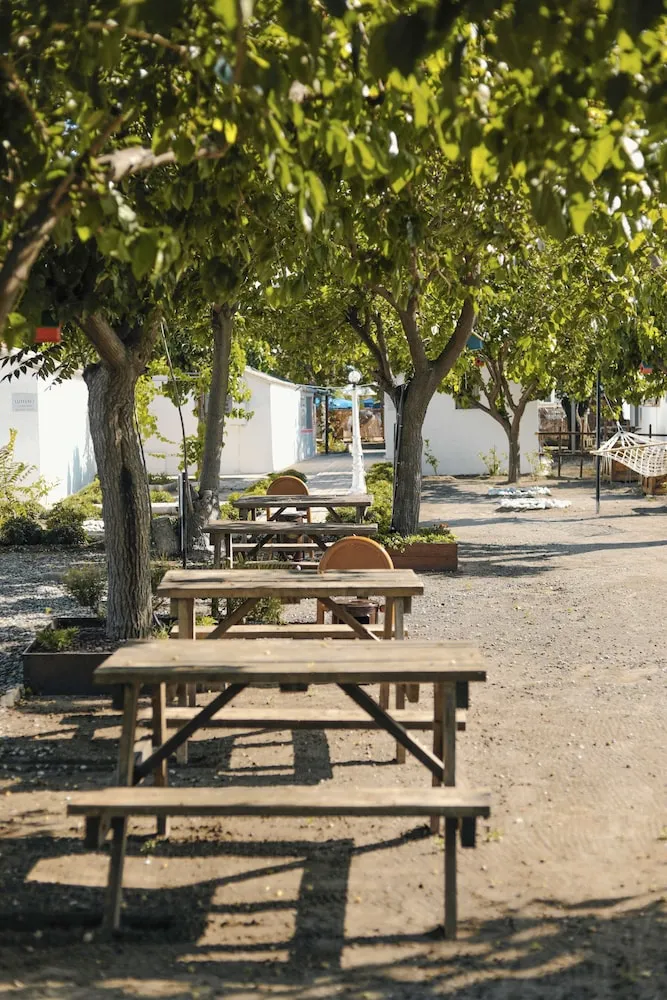 Apart Daire, Kısmi Deniz Manzaralı