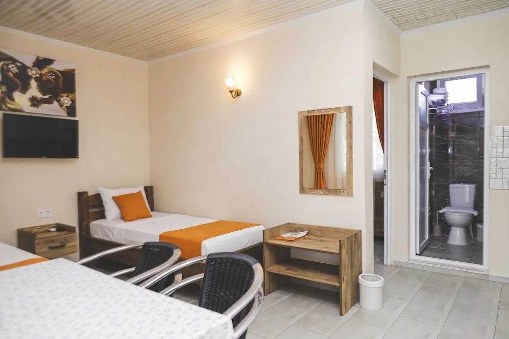 Apart Daire, Kısmi Deniz Manzaralı