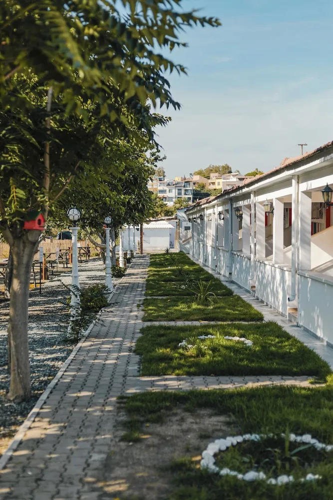 Apart Daire, Kısmi Deniz Manzaralı