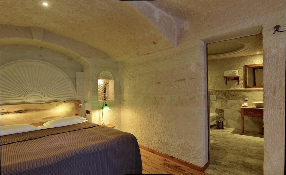 Suite with Hot tub