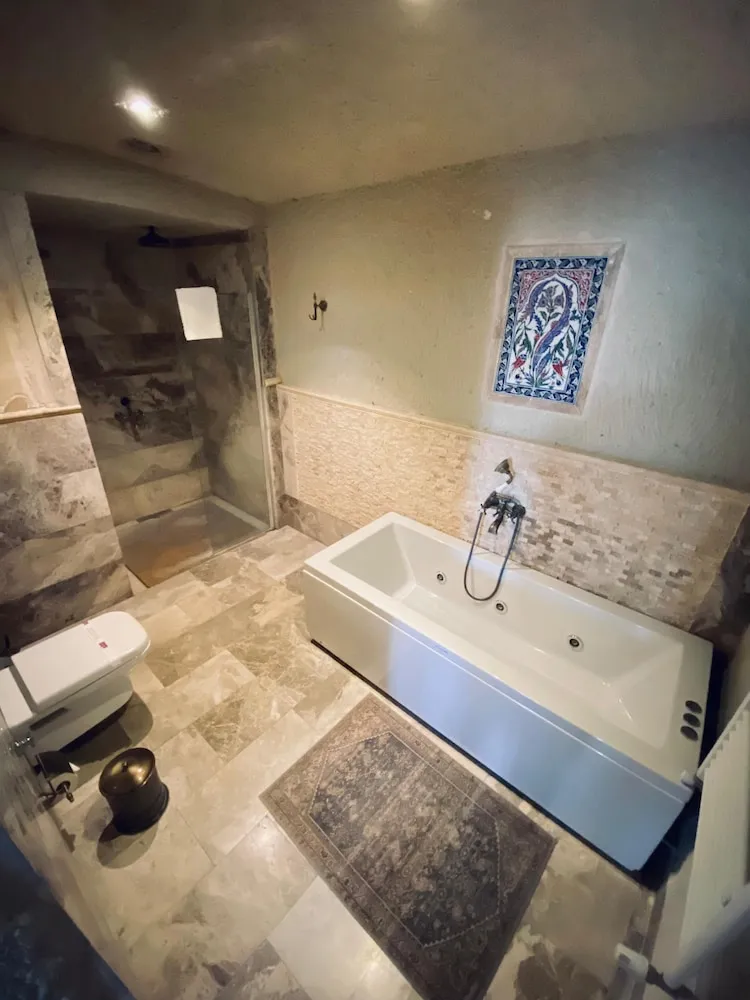 Suite with Hot tub