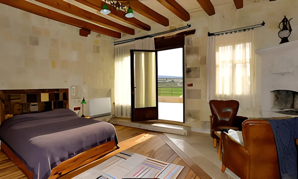 Suite with Hot tub