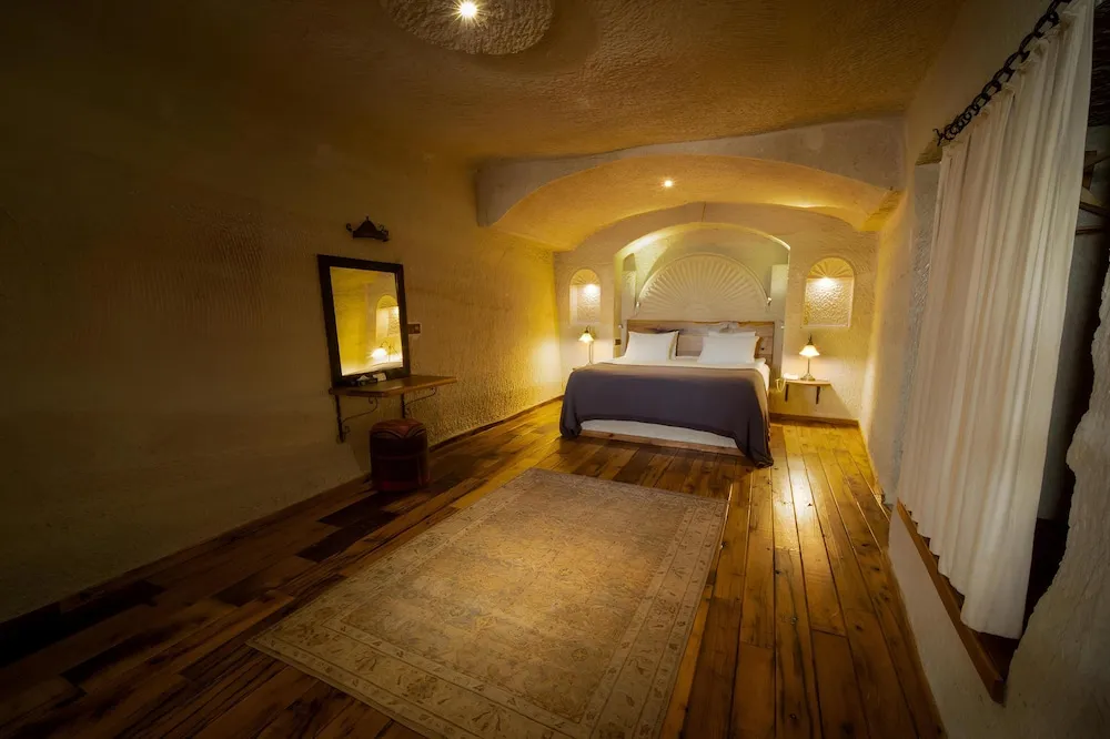 Suite with Hot tub