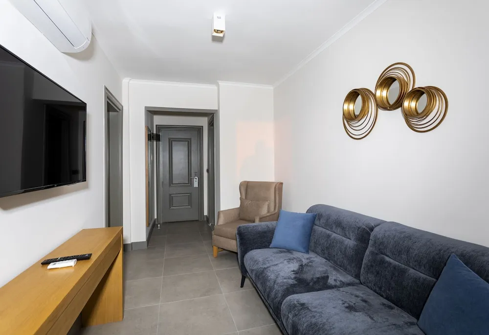 PREMIUM SUITE (1+1)
