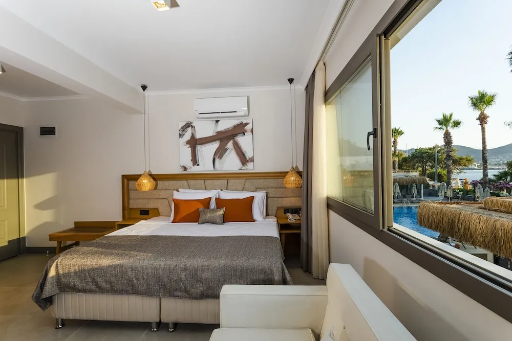 KING-QUEEN SUITE