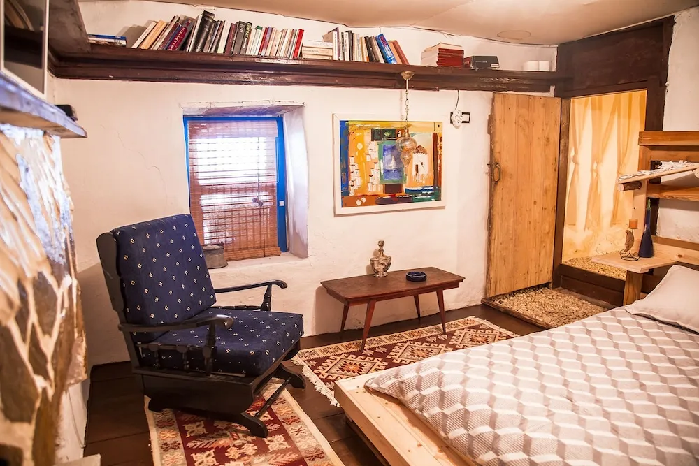 Basic Oda, Banyolu/Duşlu (Stone Room)