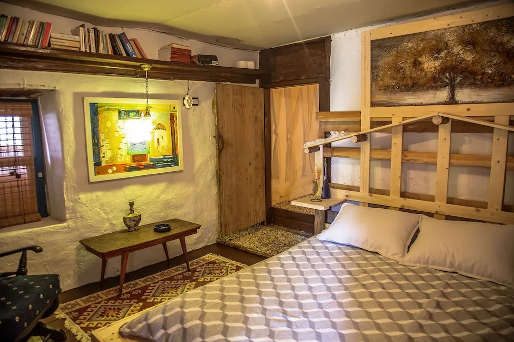 Basic Oda, Banyolu/Duşlu (Stone Room)