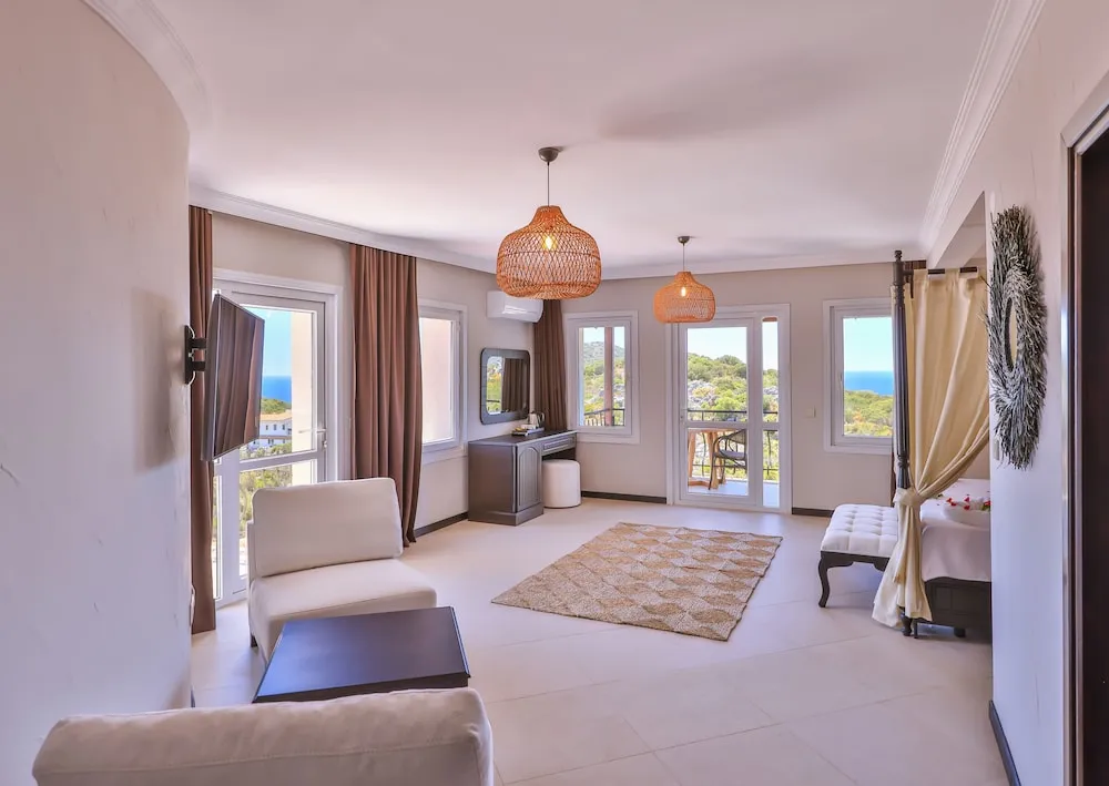 Luxury Süit, Balkon, Deniz Manzaralı