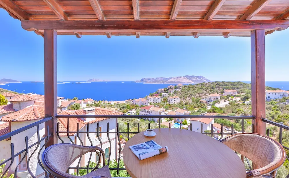 Deluxe Süit, 1 En Büyük (King) Boy Yatak, Balkon, Deniz Manzaralı