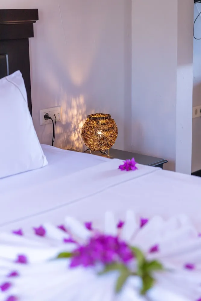 Deluxe Süit, 1 En Büyük (King) Boy Yatak, Balkon, Deniz Manzaralı