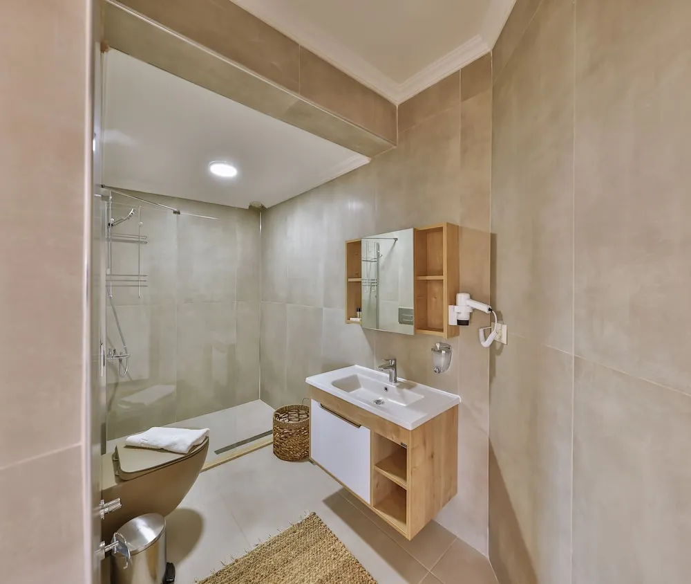 Deluxe Süit, 1 En Büyük (King) Boy Yatak, Balkon, Deniz Manzaralı