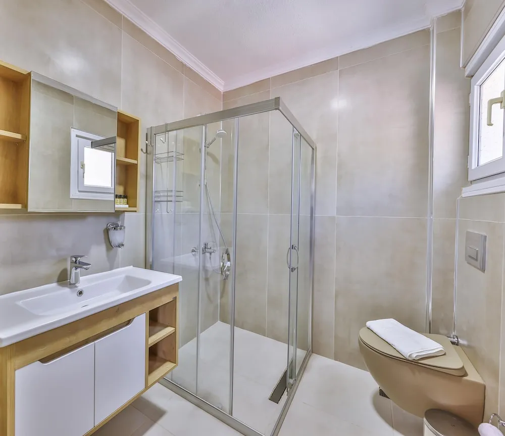 Superior Süit, 1 Büyük (Queen) Boy Yatak, Balkon, Deniz Manzaralı