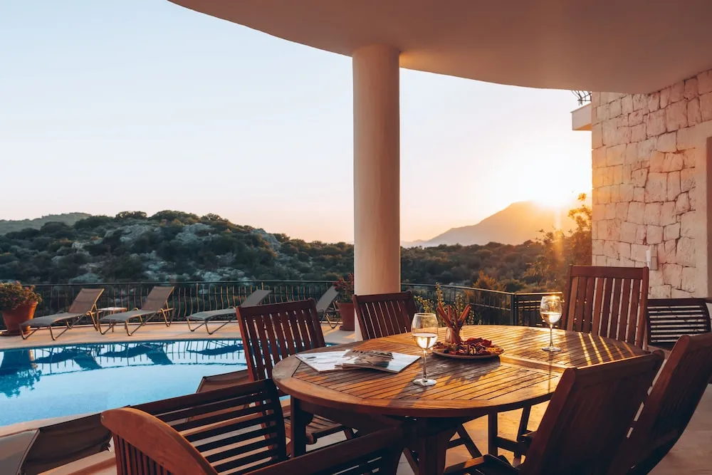 Junior Süit, 1 En Büyük (King) Boy Yatak, Havuz Manzaralı, Havuz Kenarı